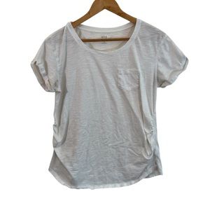 a.n.a Maternity  Scoop neck White T-shirt with a Pocket Size M